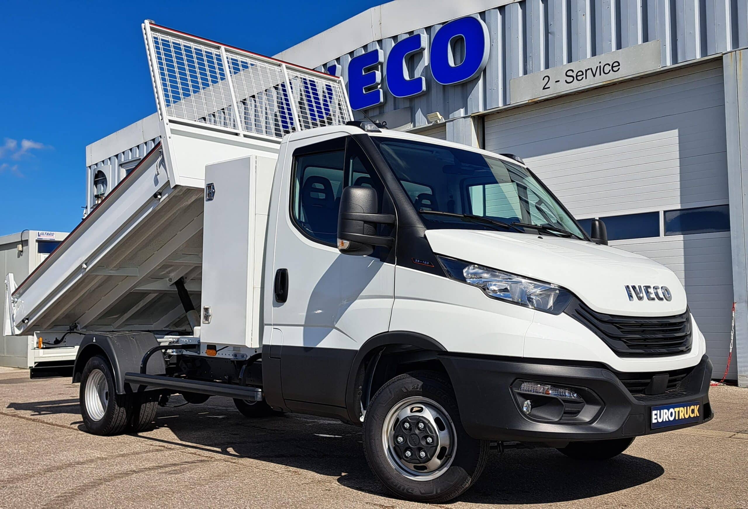 IVECO DAILY BENNE COFFRE