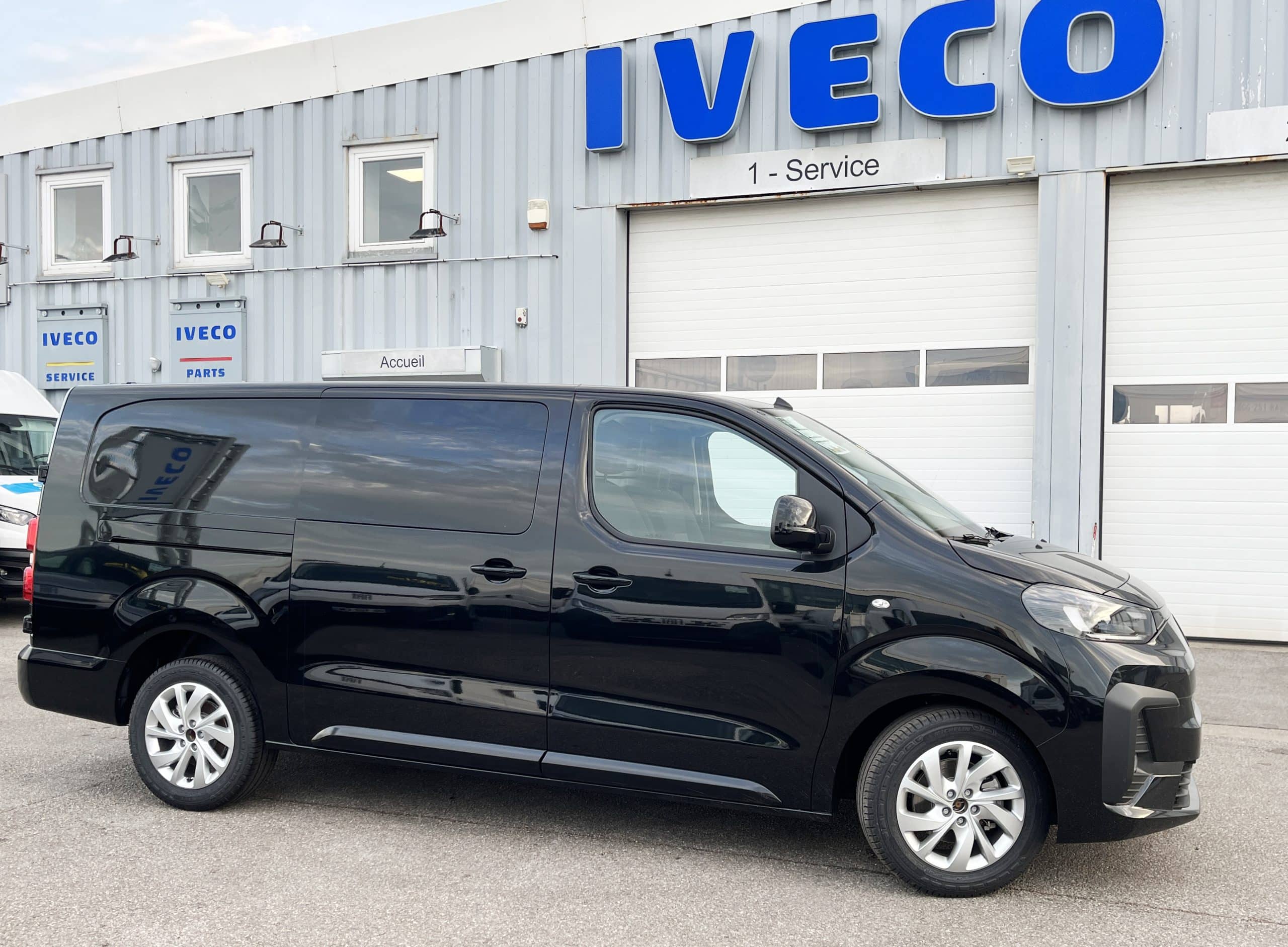 SCUDO Série 3 Xl 180 Noir Perla