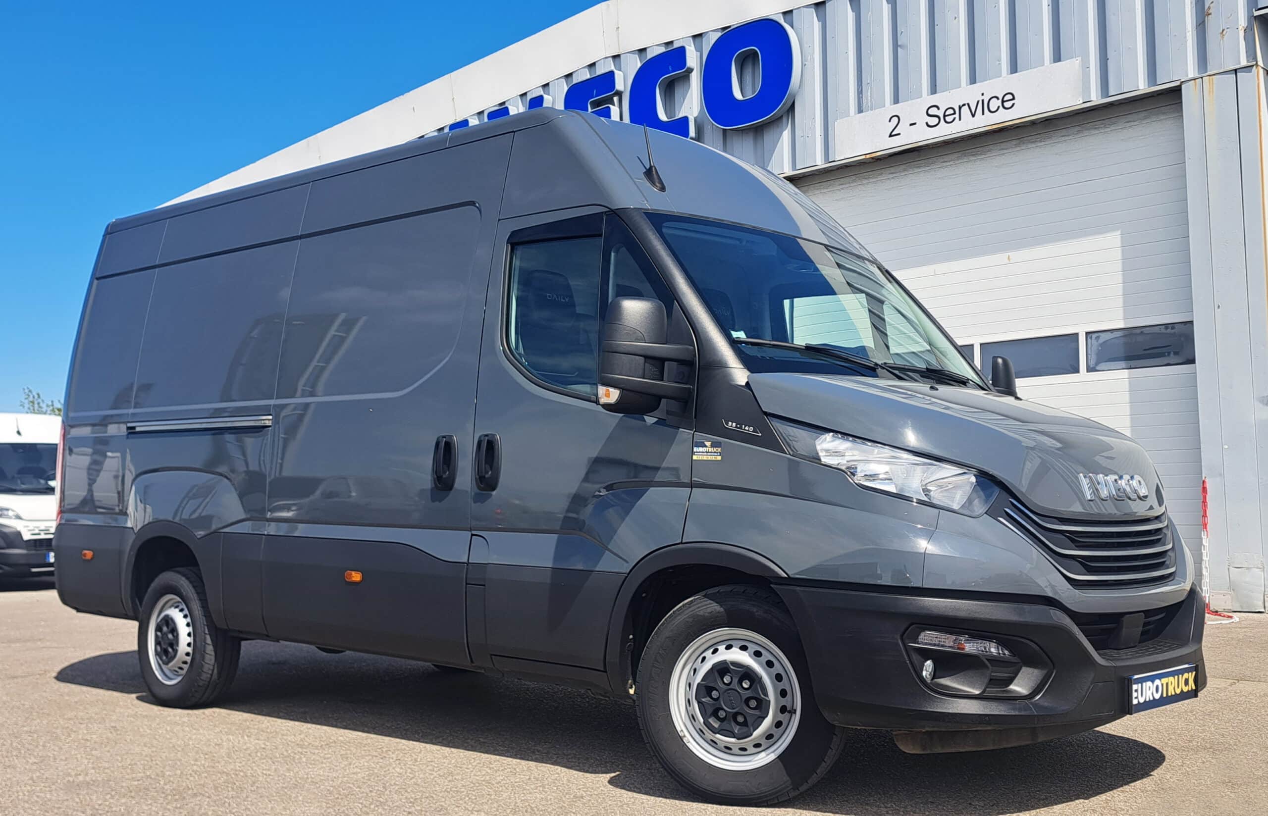 IVECO Daily 35 S14 V12
